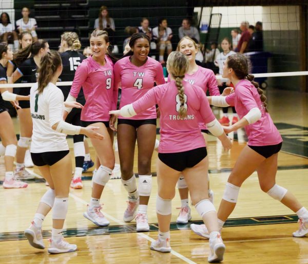 Navigation to Story: Tosa West Girls Volleyball Plays Brookfield East in Sectional Matchup at Brookfield East on October 20th
