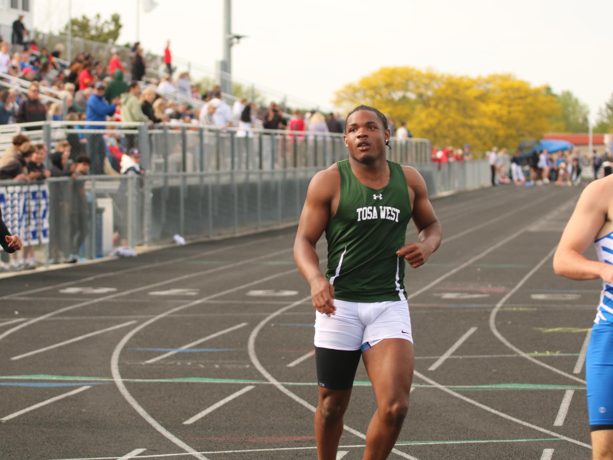 Tosa West Competes At Track Regionals (Photo Gallery)
