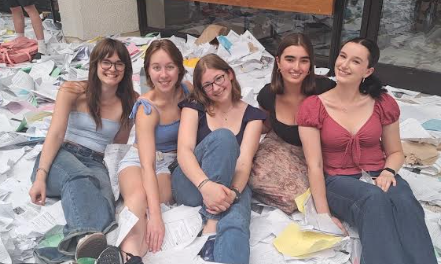 Seniors say Bittersweet Goodbye to Tosa West in Annual Paper Toss